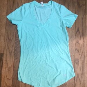 Under Armour V-Neck Shirt